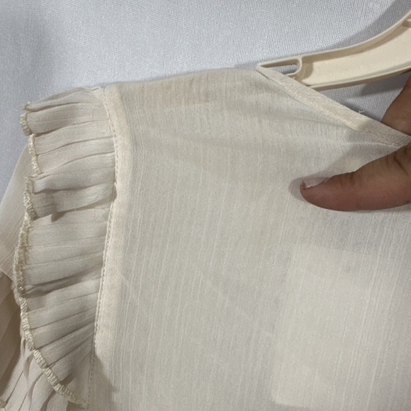 USED $158 Tularosa [ XS ] Margo Ruffle‎ 3/4 Sleeve Top in Cloud Ivory - Picture 15 of 16